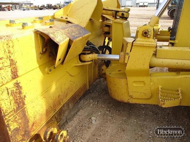 Image of Komatsu D65WX equipment image 2