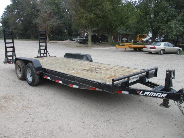 Main image Lamar H6832027