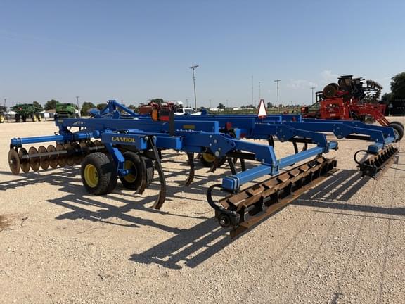 Image of Landoll 2111 equipment image 2