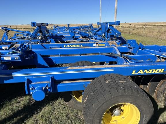 Image of Landoll 7530 equipment image 1