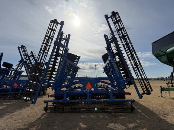 Image of Landoll 7530 equipment image 4