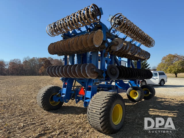 Image of Landoll 7833 equipment image 2