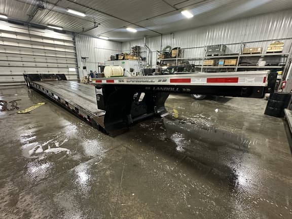 Image of Landoll 835E-53AG equipment image 2