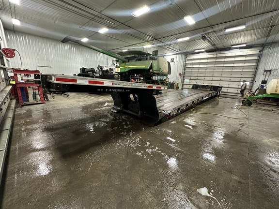 2019 Landoll 835E-53AG Equipment Image0