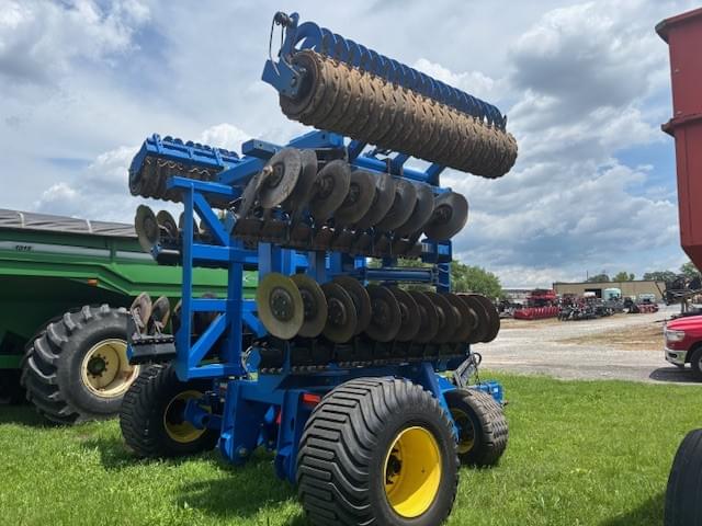 Image of Landoll 7822 equipment image 3