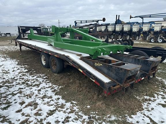 Image of Load Trail Gooseneck equipment image 1