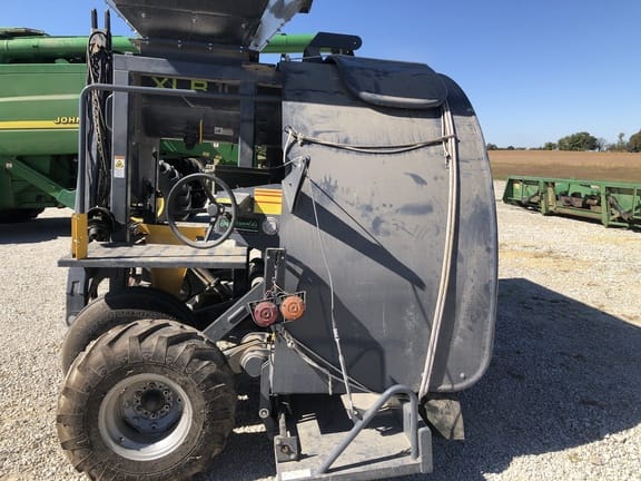 2019 Loftness XLB10 Image