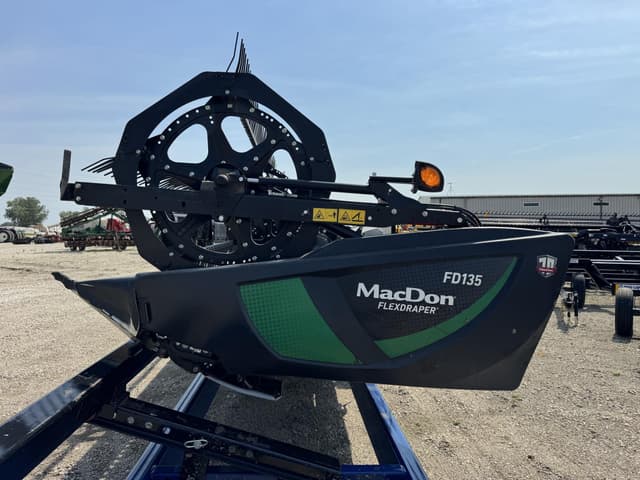 Image of MacDon FD135 equipment image 1