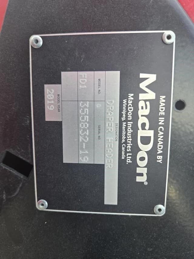 Image of MacDon FD135 equipment image 2