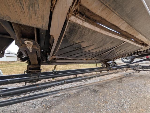 Image of MacDon FD140 equipment image 3