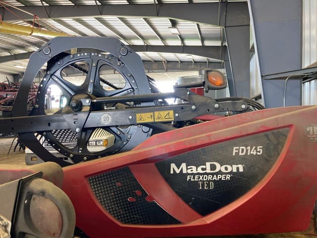 Image of MacDon FD145 equipment image 2