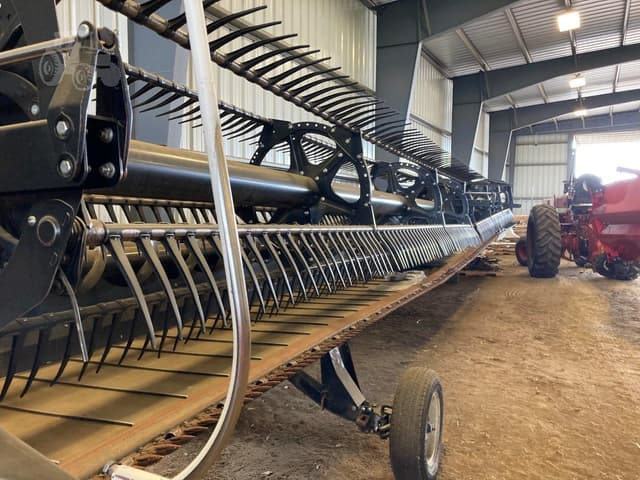 Image of MacDon FD145 equipment image 2