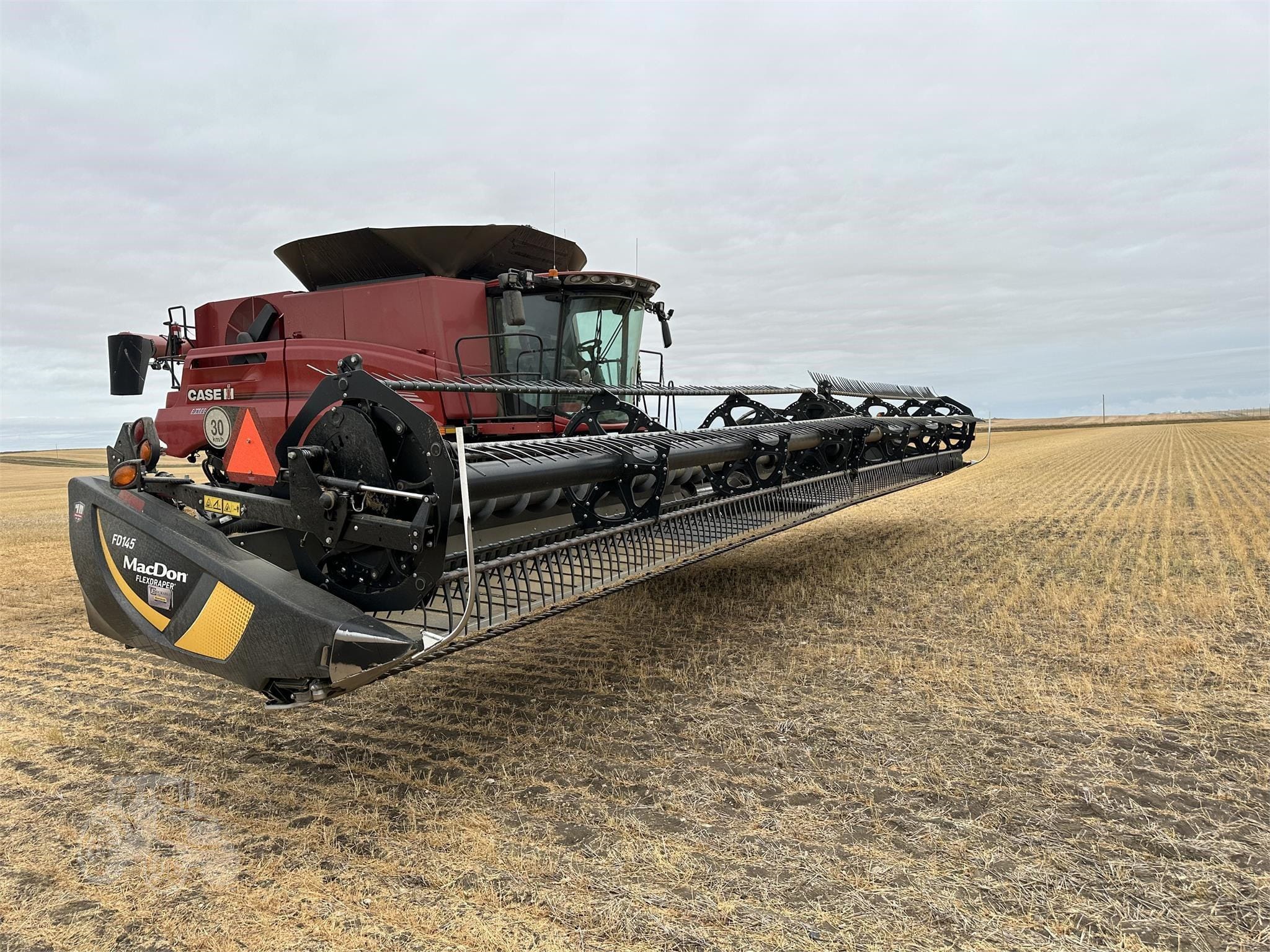 2019 MacDon FD145 Equipment Image0