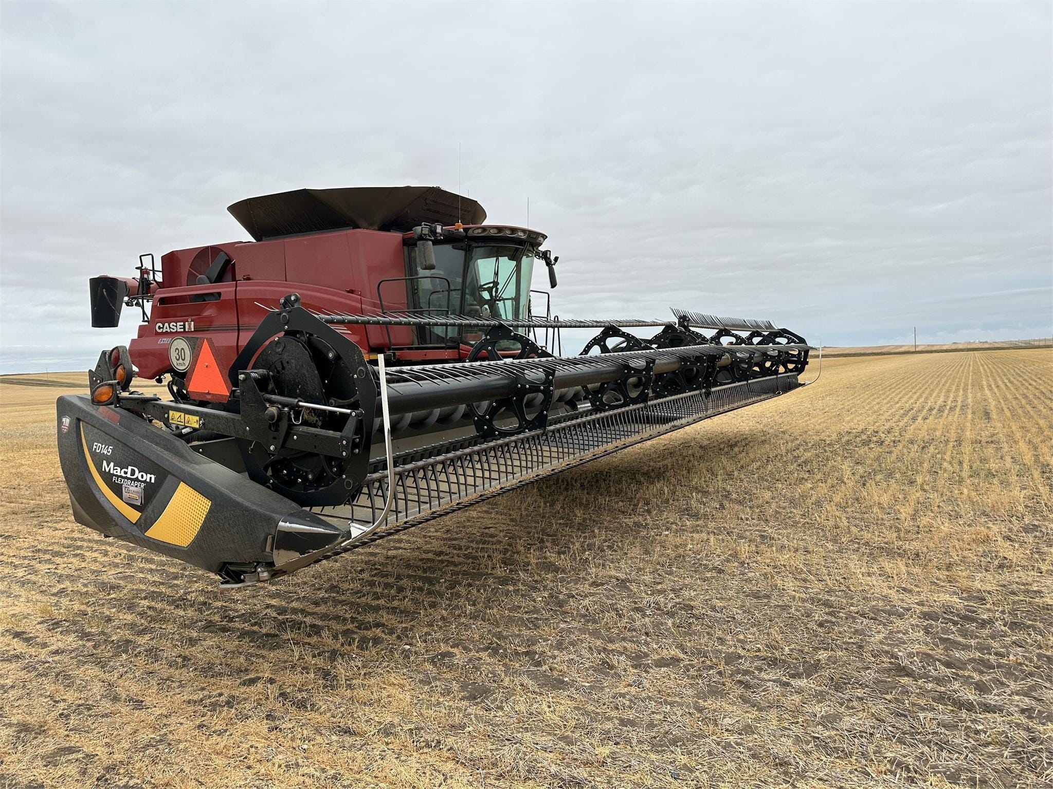 2019 MacDon FD145 Equipment Image0