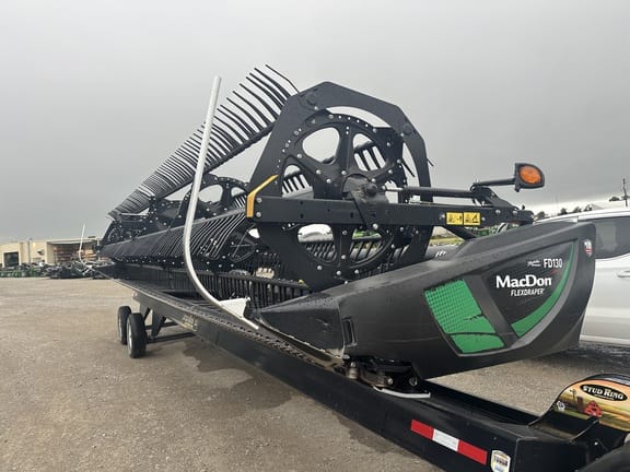 Main image MacDon FD130