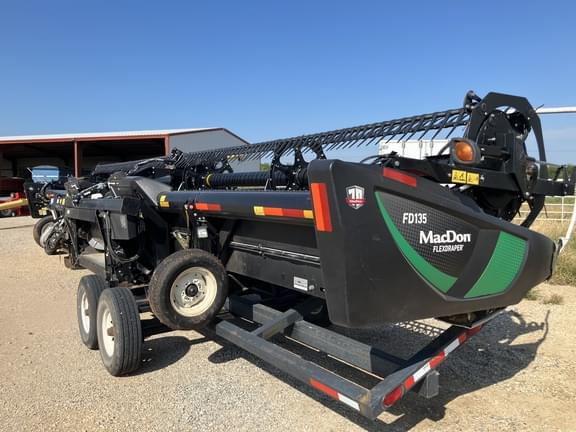 Image of MacDon FD135 equipment image 1