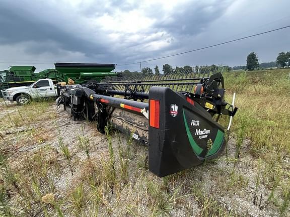 Image of MacDon FD135 equipment image 1