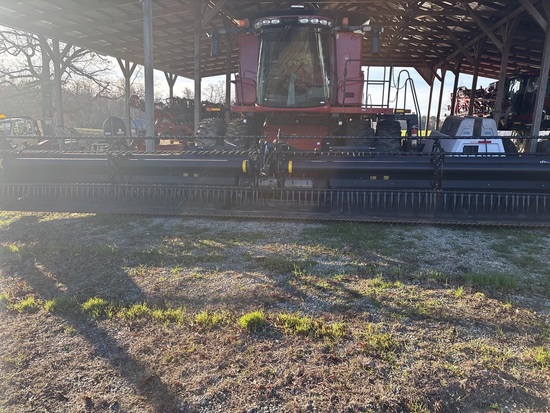 2019 MacDon FD135 Equipment Image0