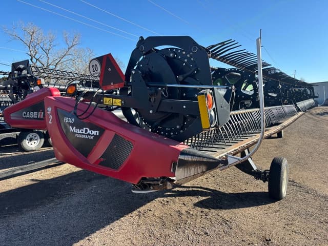 Image of MacDon FD140 equipment image 1