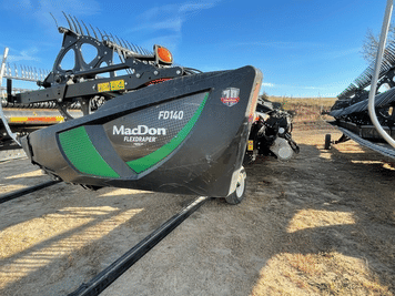 Main image MacDon FD140