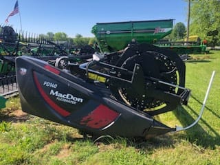2019 MacDon FD140 Equipment Image0