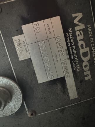 Image of MacDon FD140 equipment image 2