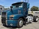 2019 Mack AN42T Image