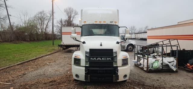 Image of Mack AN64T equipment image 1