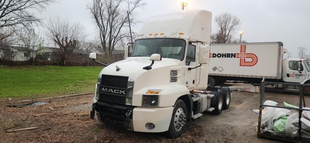 2019 Mack AN64T Equipment Image0