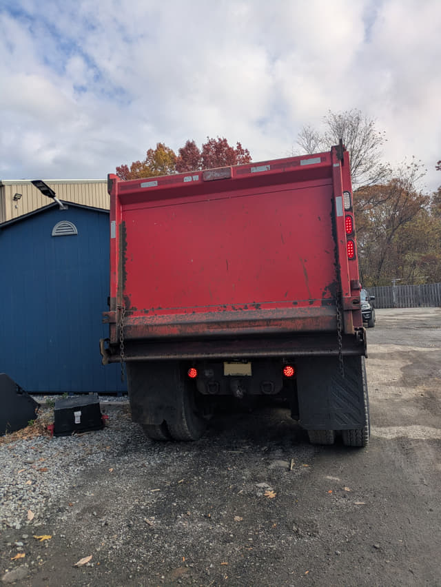 Image of Mack Granite 64FR equipment image 4