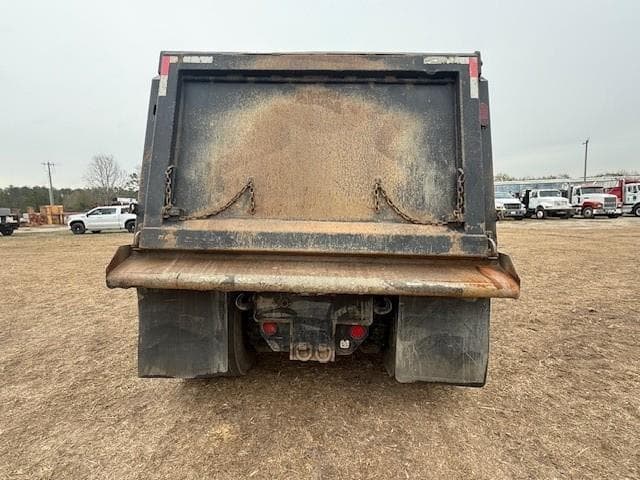 Image of Mack Granite 64FR equipment image 3