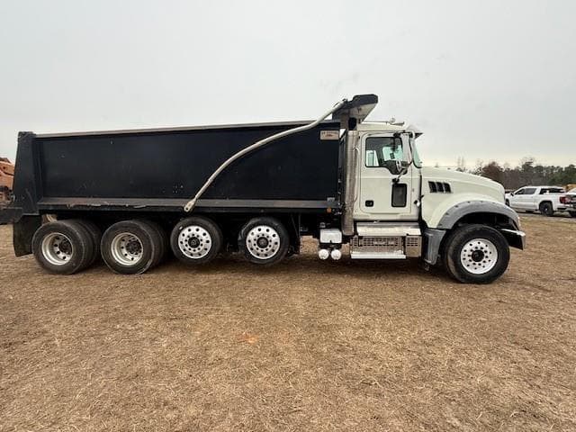 Image of Mack Granite 64FR equipment image 1