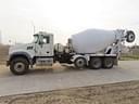 2019 Mack GR64F Image