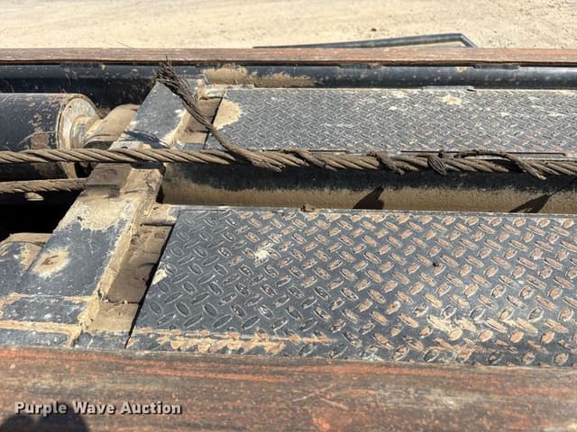 Image of Mack Granite equipment image 2