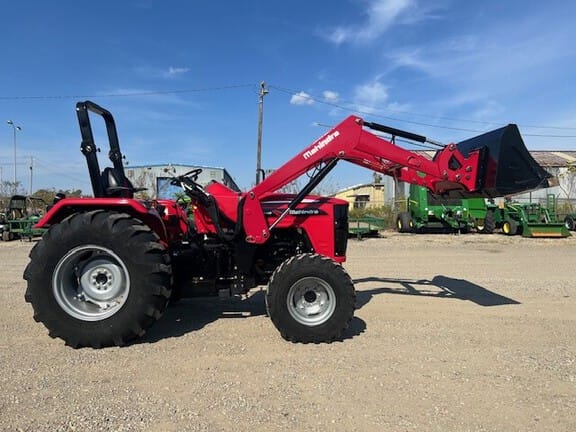 2019 Mahindra 4540 Equipment Image0