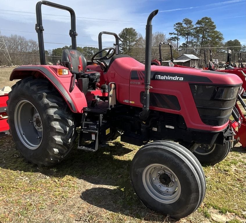2019 Mahindra 6065 PST Equipment Image0