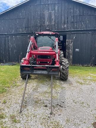 Image of Mahindra 8100 equipment image 4