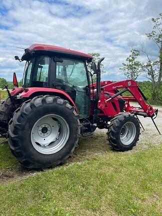 Image of Mahindra 8100 equipment image 2