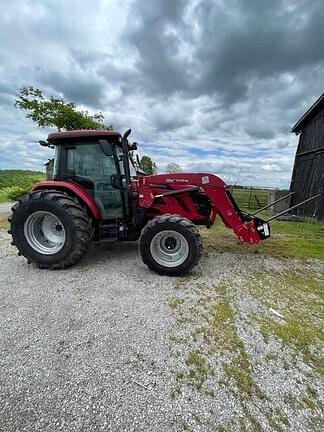 Image of Mahindra 8100 equipment image 3