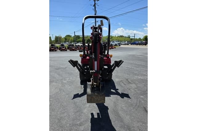 Image of Mahindra eMax 20S equipment image 4