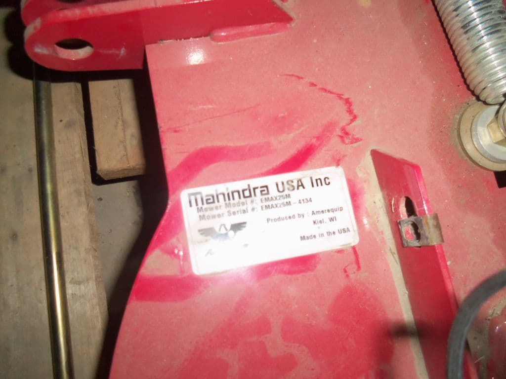 Image of Mahindra EMAX25M Image 1