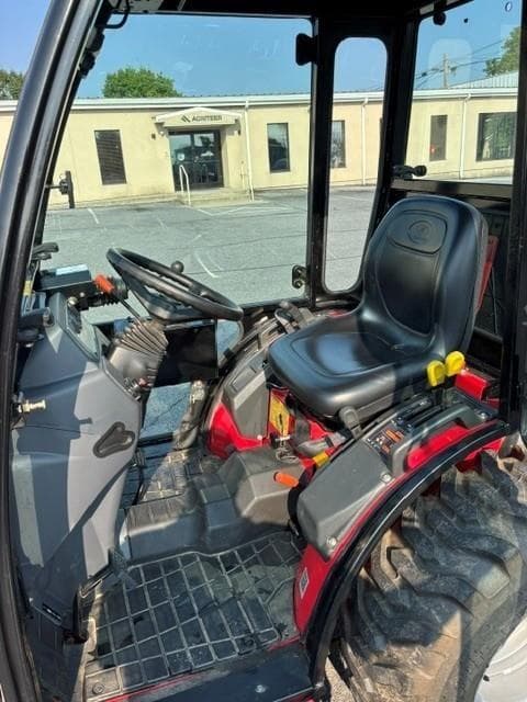 Image of Mahindra Max 26XL equipment image 4