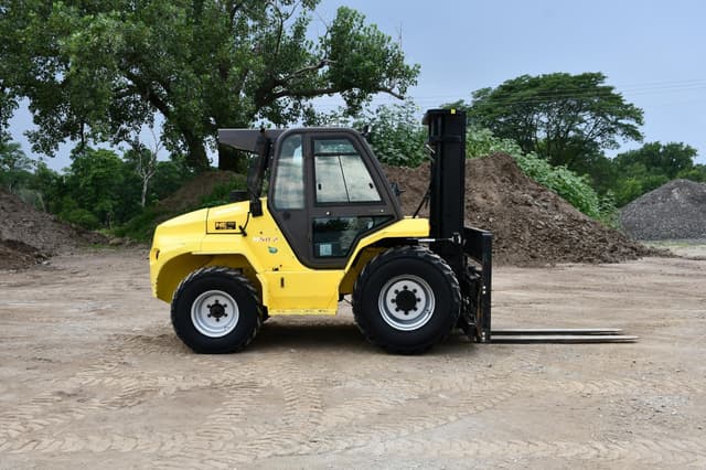 Image of Manitou M50-2 equipment image 4