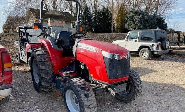 Image of Massey Ferguson 1735M equipment image 3