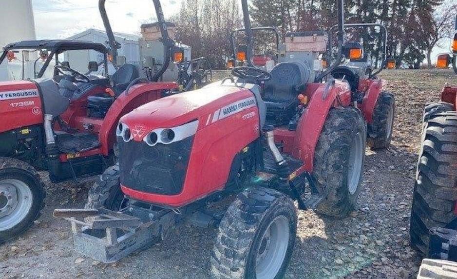 Image of Massey Ferguson 1735M Primary image