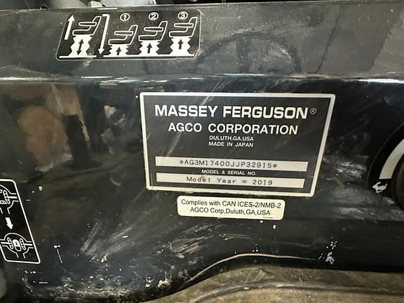 Image of Massey Ferguson 1740M equipment image 3