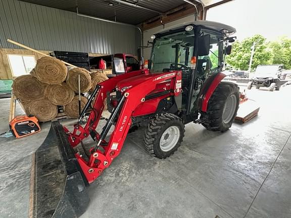 Image of Massey Ferguson 1740M Primary image