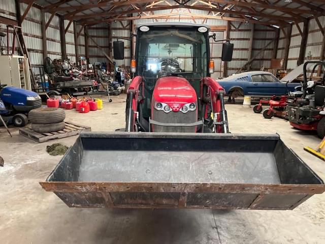 Image of Massey Ferguson 1755M equipment image 1