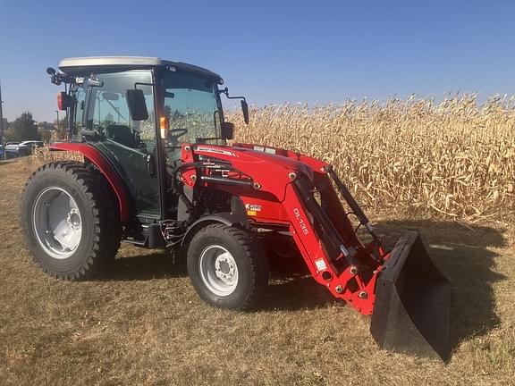 Image of Massey Ferguson 1760M Primary image