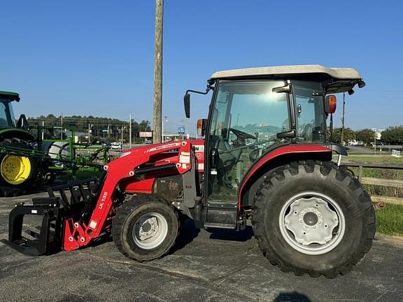 Image of Massey Ferguson 1760M equipment image 1